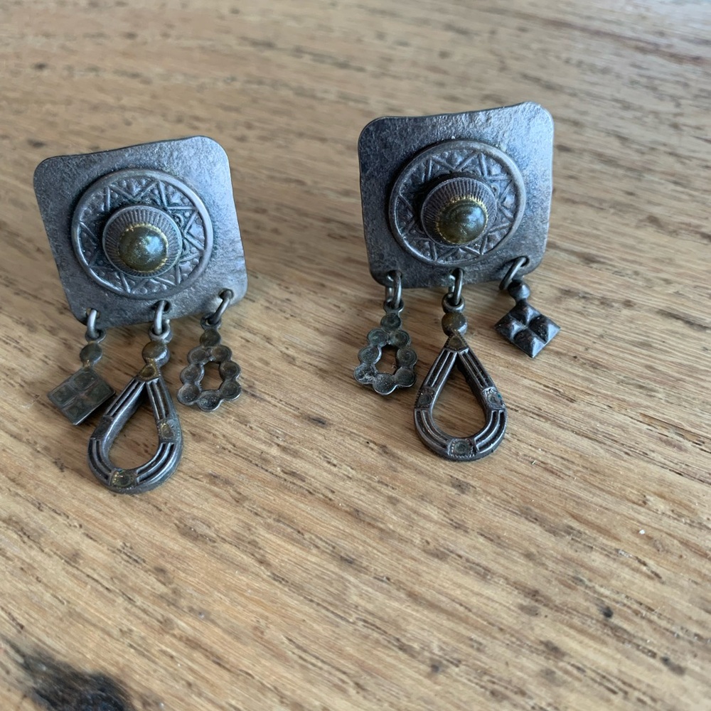 Antique Topaz‎ Pounded Silver Pierced Earrings Women’s Preloved
